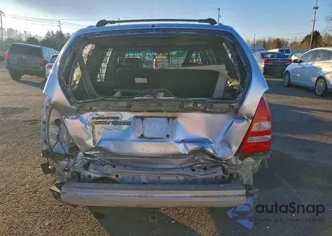 2004 Subaru Forester 2.5Xt z USA, uszkodzony, nr VIN JF1SG69624H724011